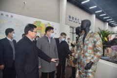 市、區領導一行蒞臨公司調研指導